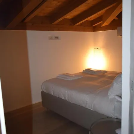 Apartment L'arche Comfort & Relax - Loft Garden In Via Torricelli *